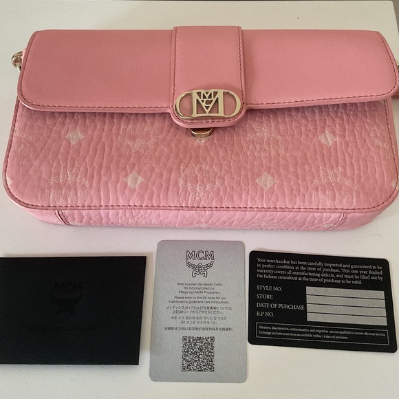 MCM - Picture 5 of 7